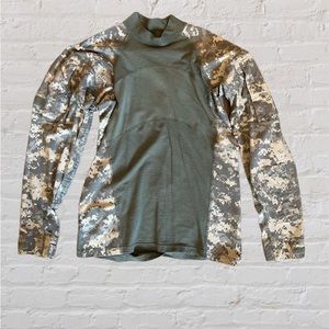 Army combat shirt flame resistant in ACU camouflage
